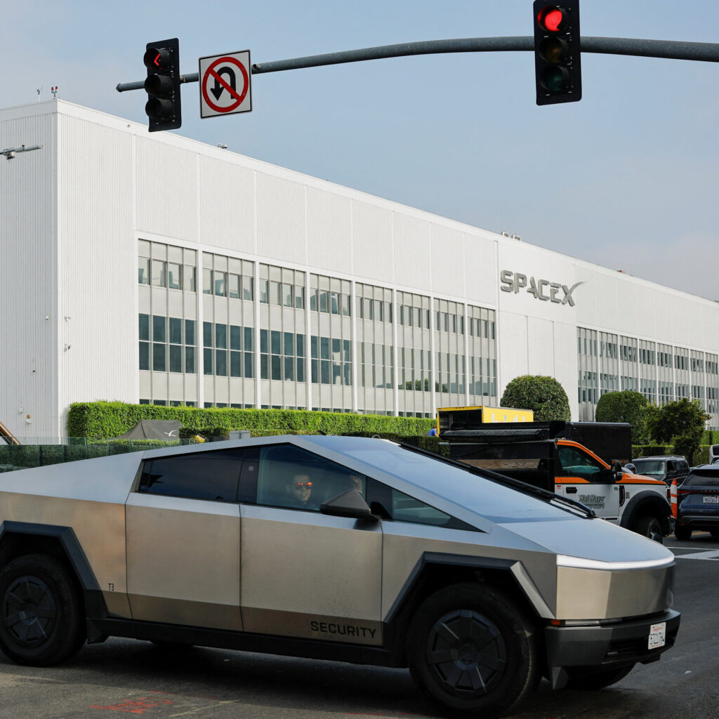 Elon Musk’s Next Move May Be a Mega-Merger of SpaceX and Tesla
