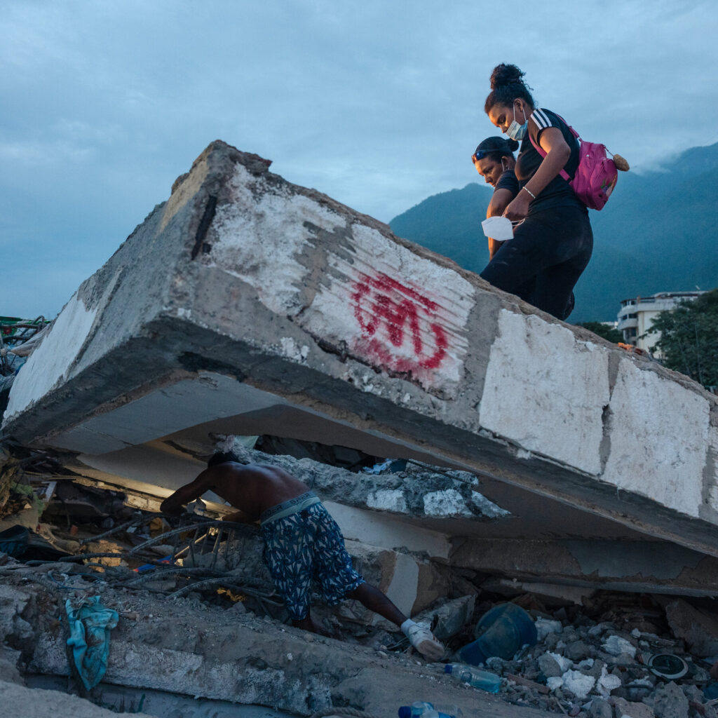 Venezuelans Criticize Own Government Response After Twin Earthquakes